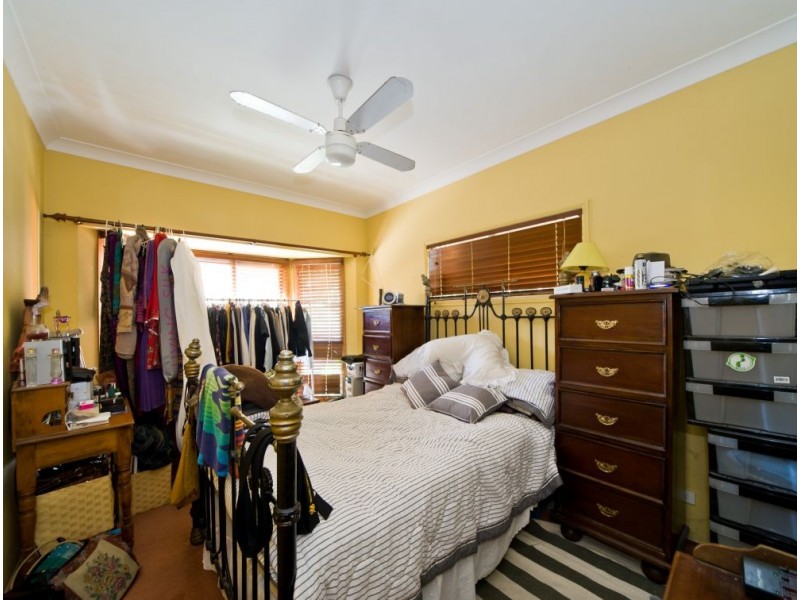 18 Picot Street, Kelvin Grove QLD 4059