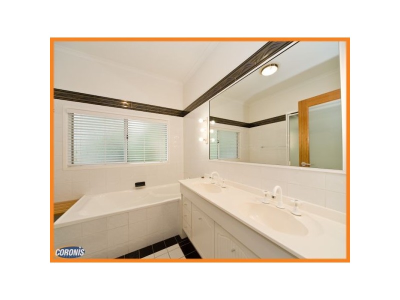 401 Wynnum North Road, Wynnum QLD 4178