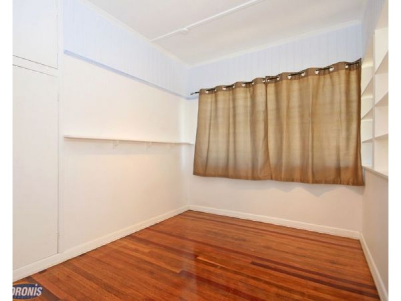 6 Midson Street, Stafford QLD 4053