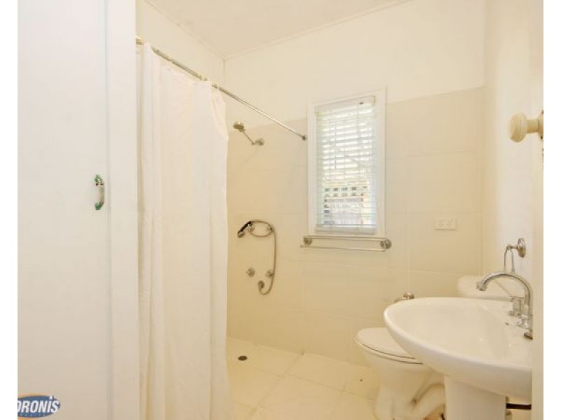 6 Midson Street, Stafford QLD 4053