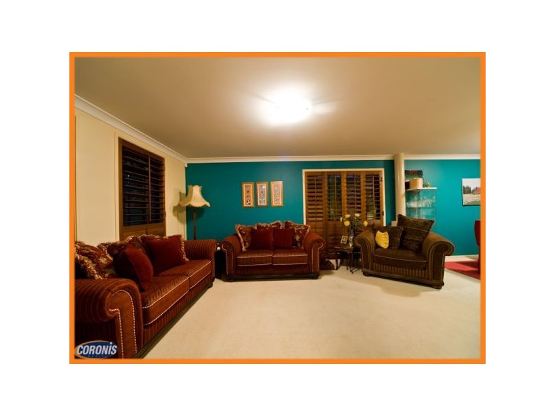 23/15 Abel Smith Crescent, Mount Ommaney QLD 4074