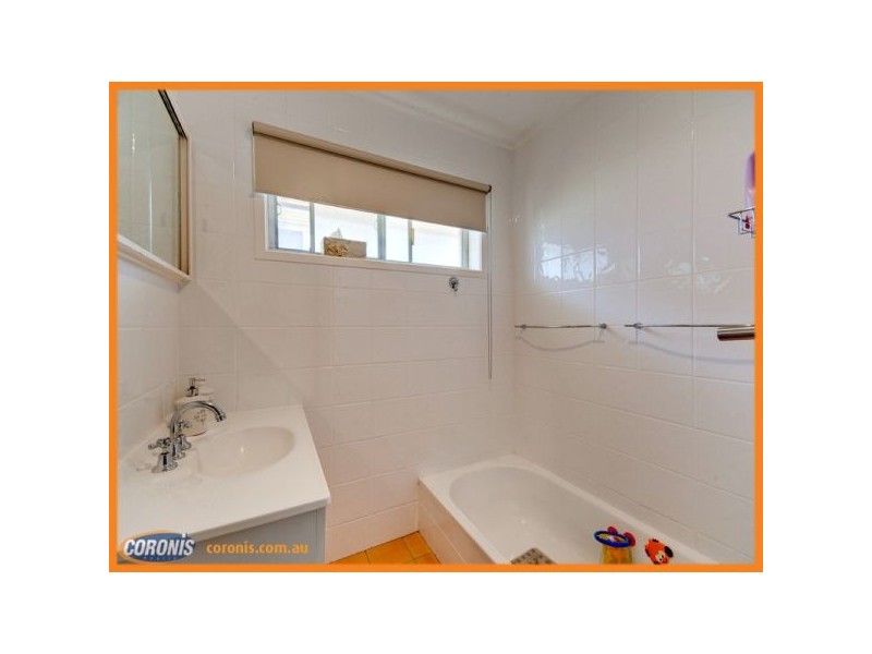 11 Maberley Street, Geebung QLD 4034