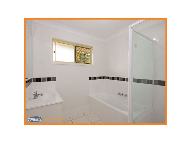 8 Lillian Place, Deception Bay QLD 4508