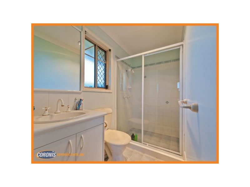 62 Overland Drive, Edens Landing QLD 4207