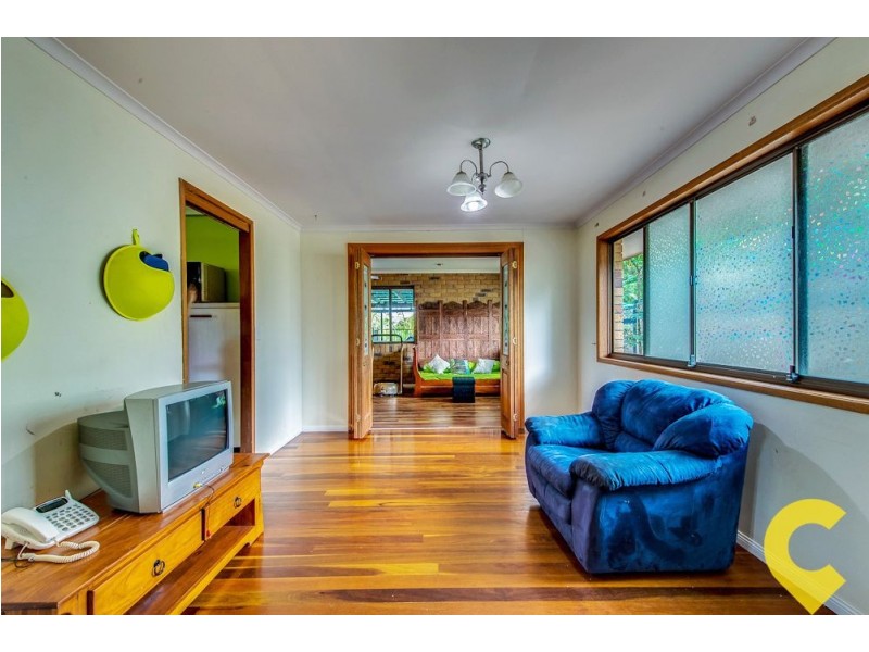 3 Kinloch Road, Daisy Hill QLD 4127