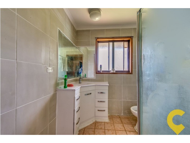 3 Kinloch Road, Daisy Hill QLD 4127
