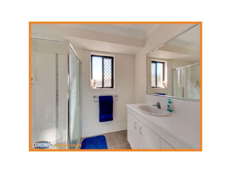 23 Sandstone Boulevard, Ningi QLD 4511