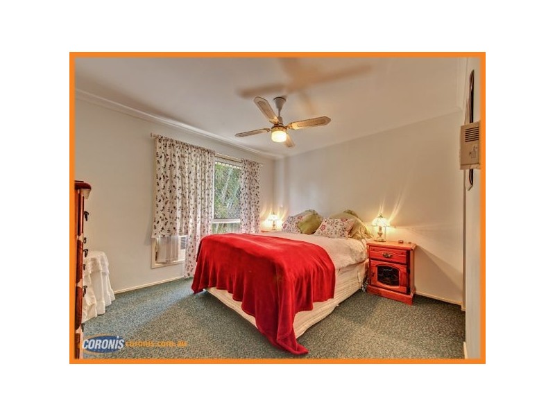 8 Lucida Court, Regents Park QLD 4118