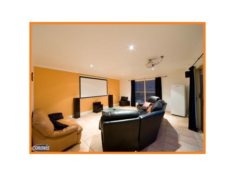 120 Horizon Drive, Middle Park QLD 4074