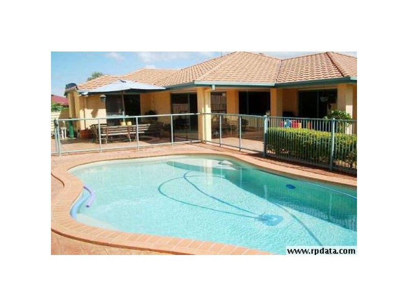 20 Audrey Ave, Helensvale QLD 4212