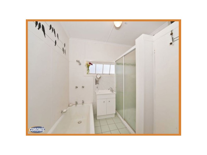 158 Board Street (access via Desmond Avenue), Deagon QLD 4017