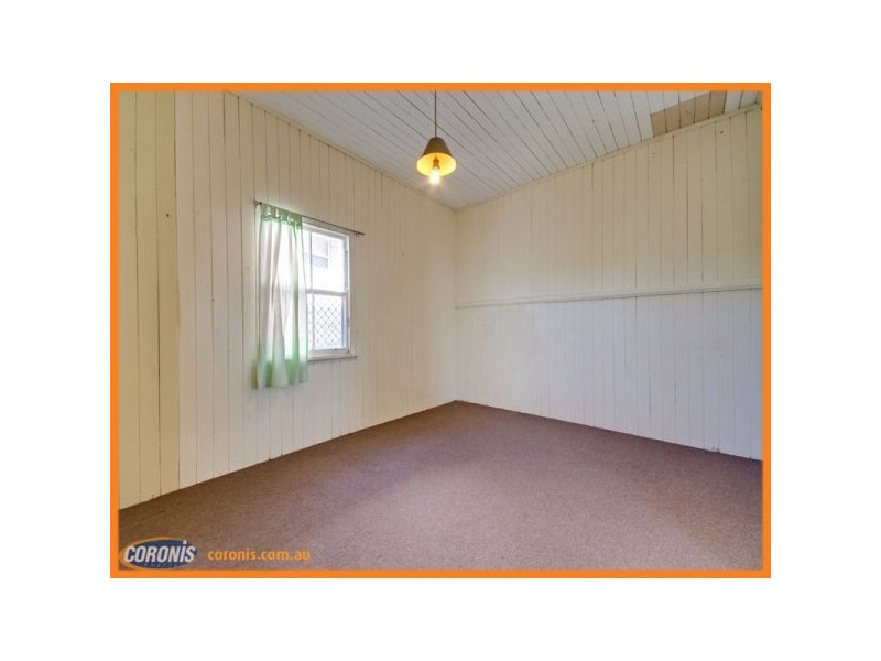 10 Emerald Street, Kedron QLD 4031