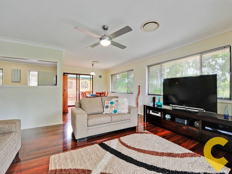 2 Kent Court, Albany Creek QLD 4035