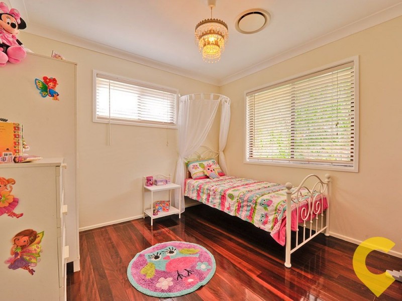 2 Kent Court, Albany Creek QLD 4035