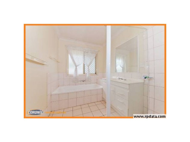 3 Plimsoll Plc, Helensvale QLD 4212