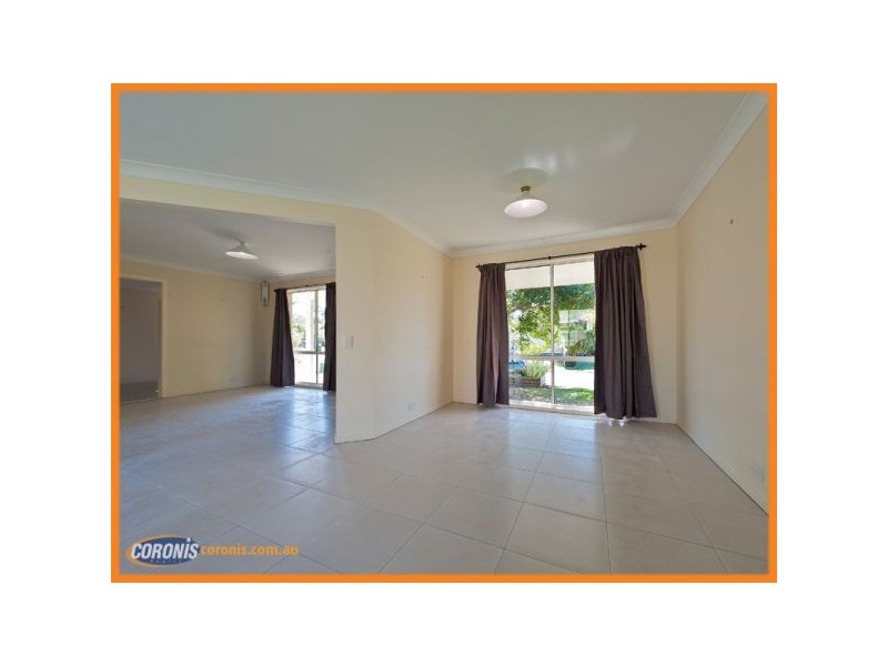 2 Satinay Place, Waterford West QLD 4133