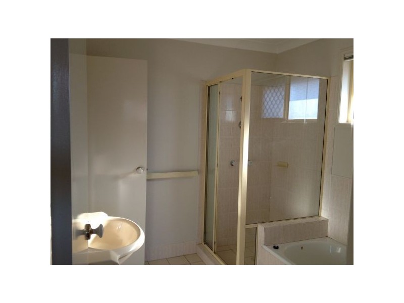 412 Telegraph Road, Bracken Ridge QLD 4017