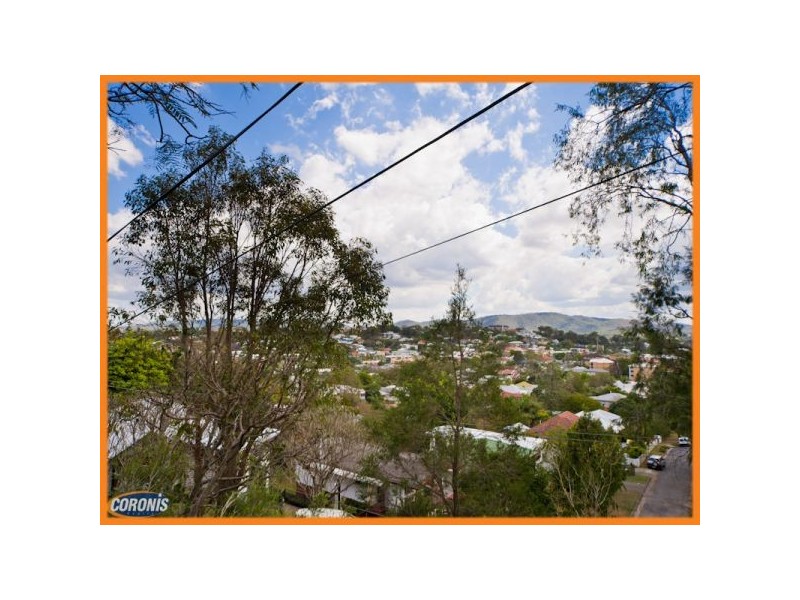 17 Hall Street, Alderley QLD 4051