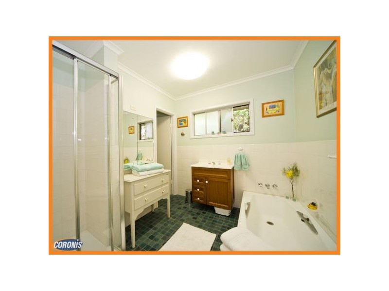 17 Hall Street, Alderley QLD 4051