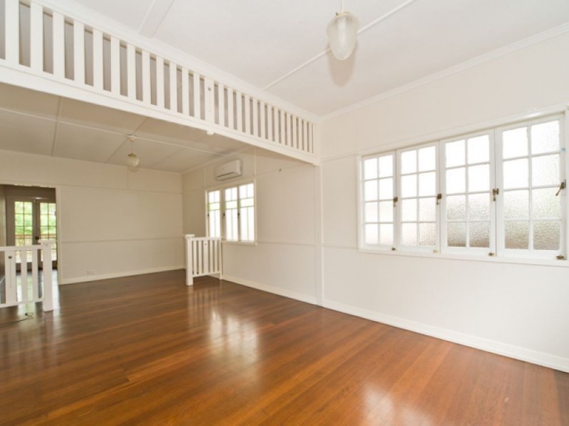 46 Downes Street, Tarragindi QLD 4121