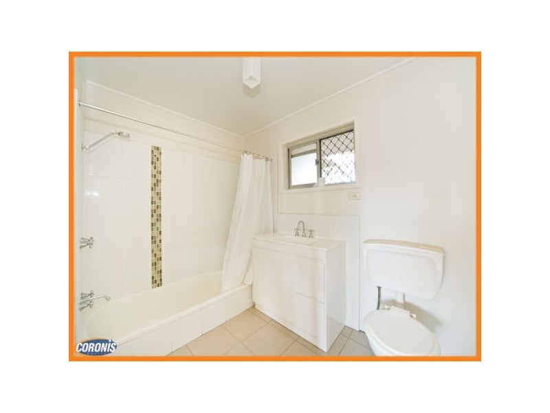 2/52 Nelson Street, Coorparoo QLD 4151