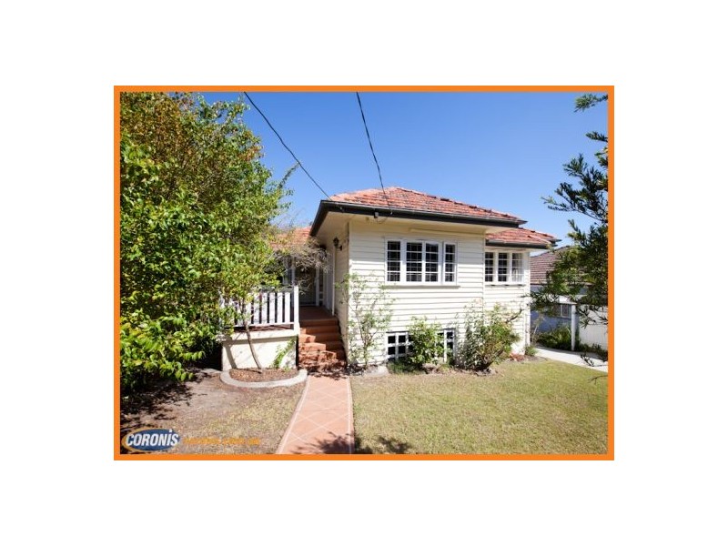 4 Goring Street, Coorparoo QLD 4151