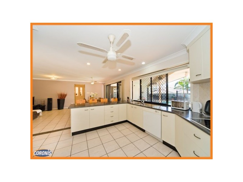 113 Cribb Road, Carindale QLD 4152