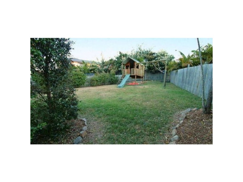 10 Medeo Court, Eatons Hill QLD 4037