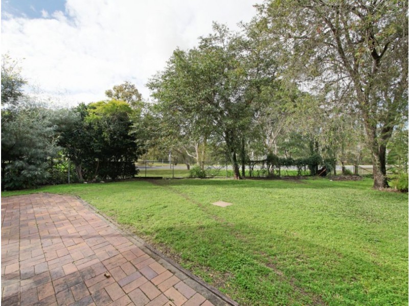 62 Deagon Street, Sandgate QLD 4017