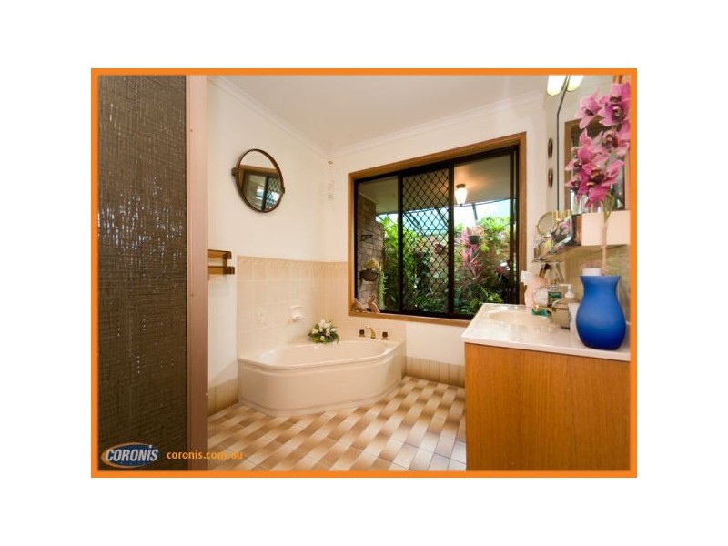 25 Kevin Grove, Caboolture South QLD 4510