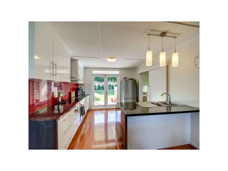 11 Sunbury Street, Geebung QLD 4034