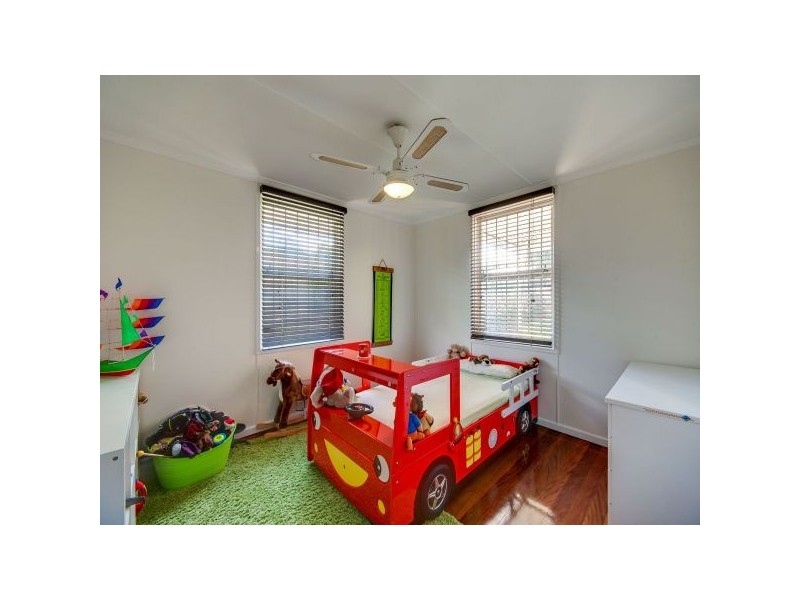 11 Sunbury Street, Geebung QLD 4034