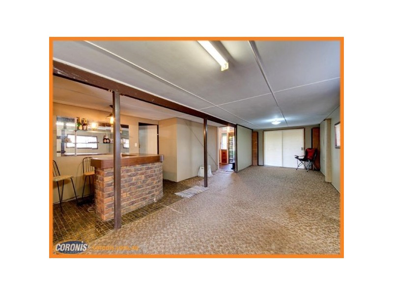 3 Hoxton Street, Arana Hills QLD 4054