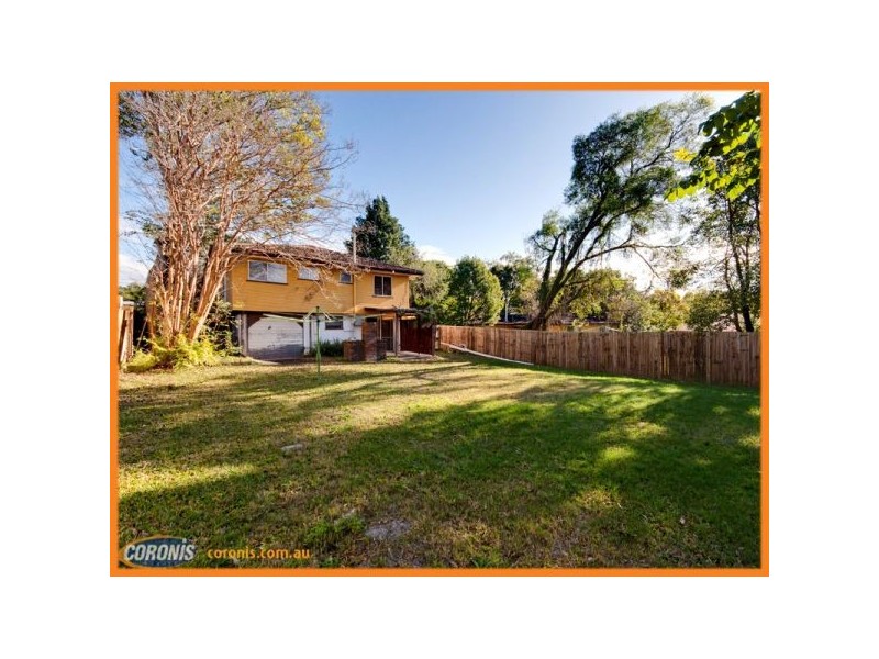 3 Hoxton Street, Arana Hills QLD 4054
