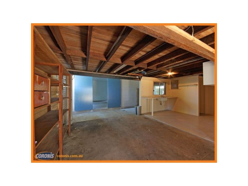 27 Storey Road, Kallangur QLD 4503