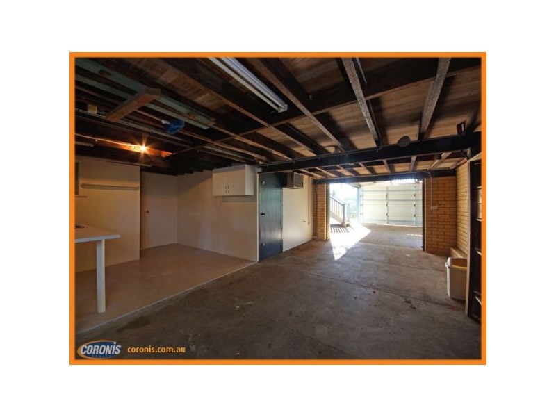 27 Storey Road, Kallangur QLD 4503