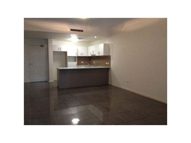 8/45 Playfield Street, Chermside QLD 4032