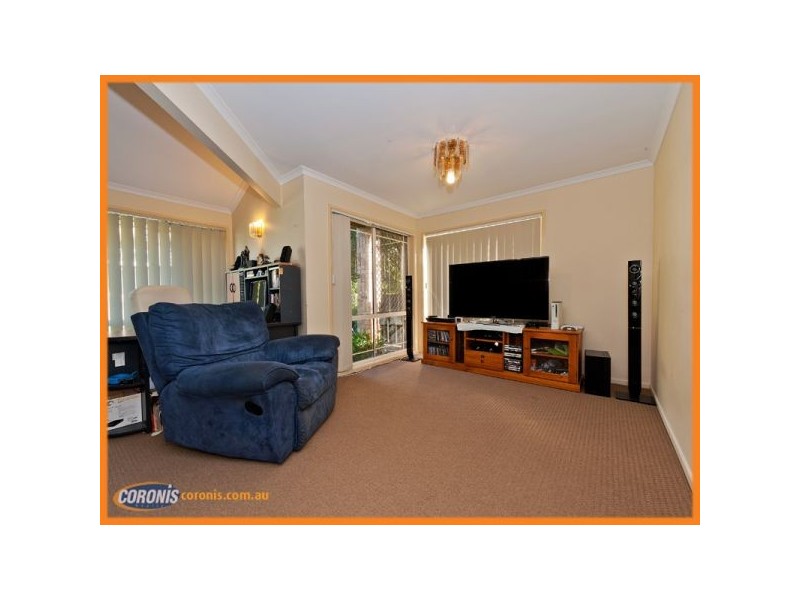 7 Trusan Place, Tanah Merah QLD 4128