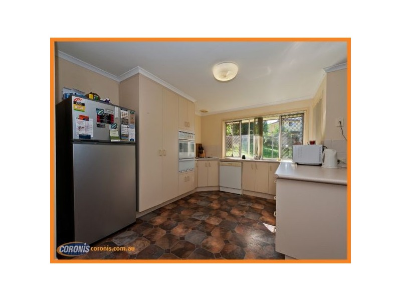 7 Trusan Place, Tanah Merah QLD 4128