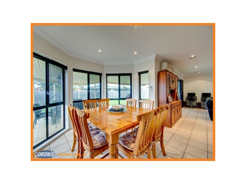 18 Delia Close, Bracken Ridge QLD 4017