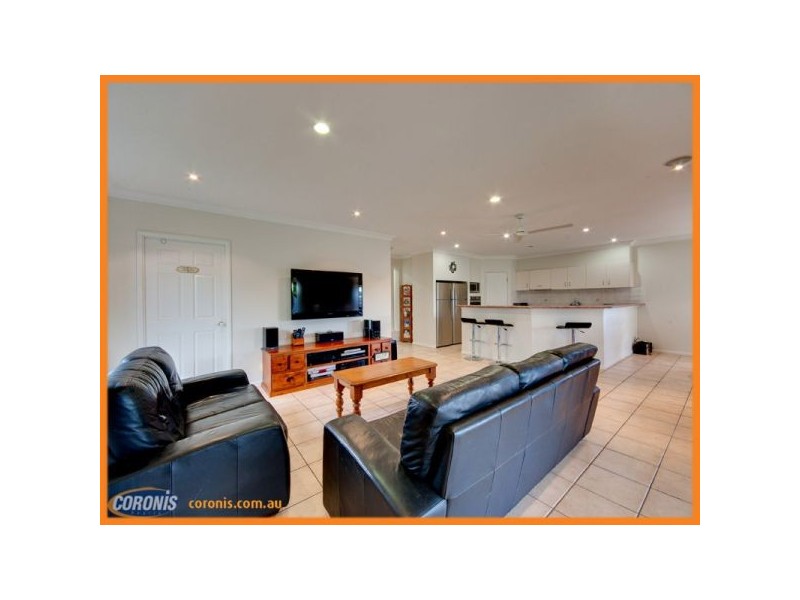 18 Delia Close, Bracken Ridge QLD 4017