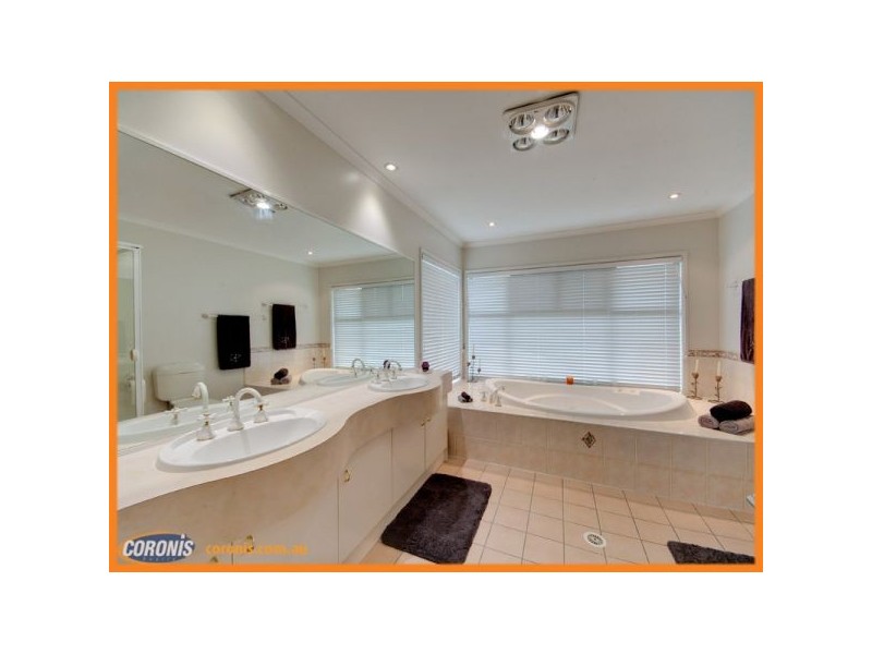 18 Delia Close, Bracken Ridge QLD 4017