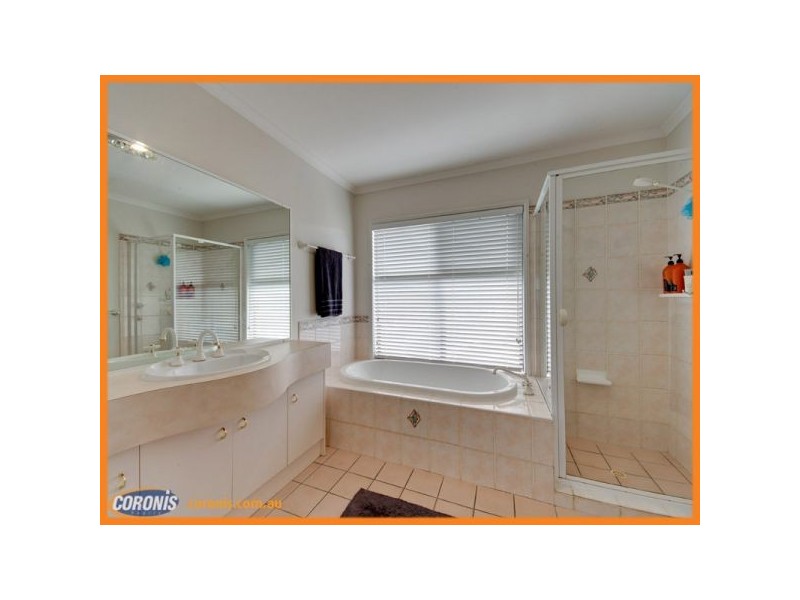 18 Delia Close, Bracken Ridge QLD 4017