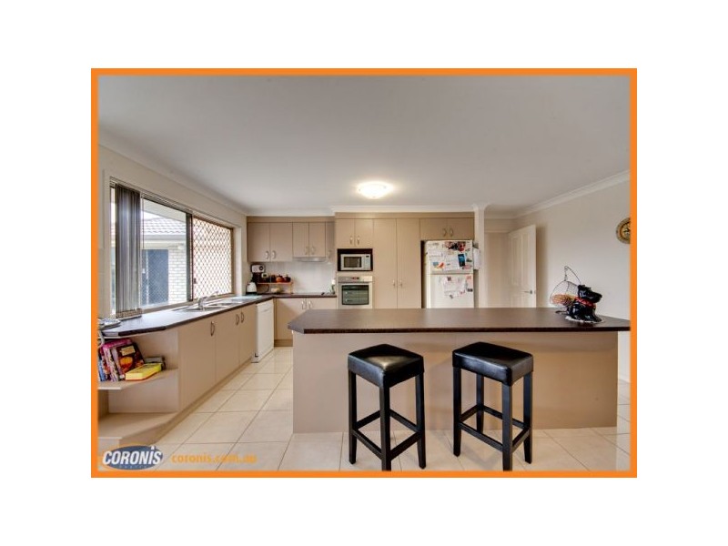 11 Gillam Crescent, Bray Park QLD 4500