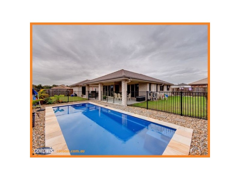 11 Gillam Crescent, Bray Park QLD 4500