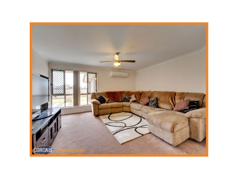 11 Gillam Crescent, Bray Park QLD 4500