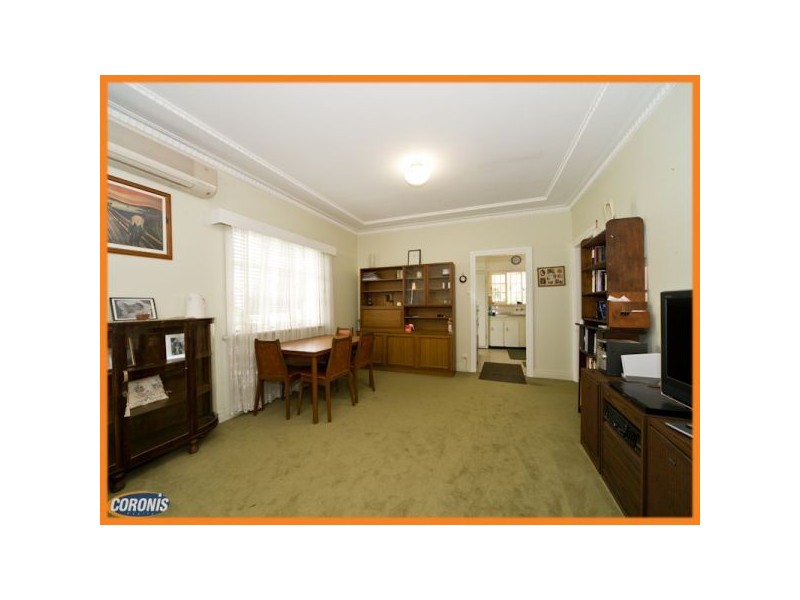 6 Mercer Avenue, Kedron QLD 4031