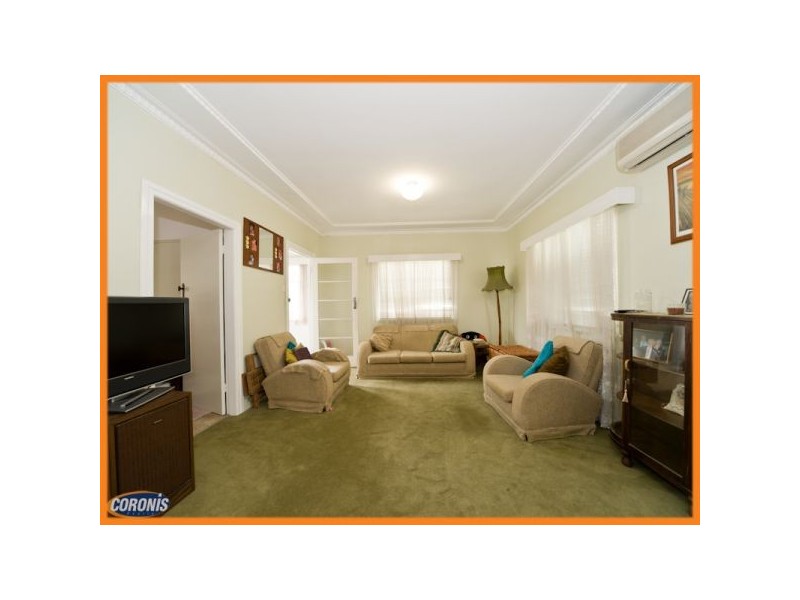 6 Mercer Avenue, Kedron QLD 4031