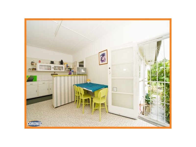 6 Mercer Avenue, Kedron QLD 4031