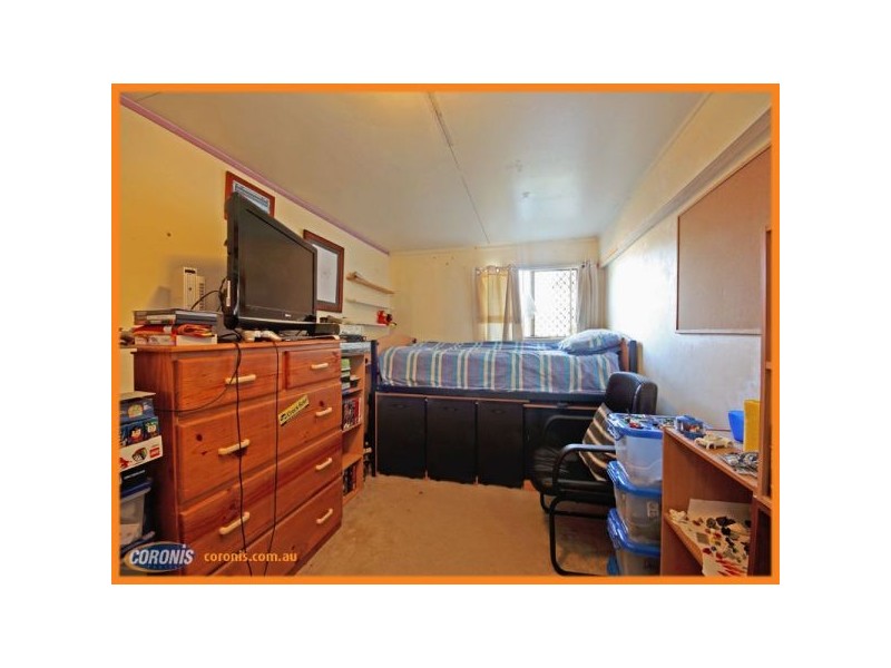 156 School Road, Kallangur QLD 4503
